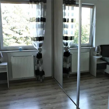 Pleasant Private And Fully Equipped Apartment With Private Parking Space Close To District Kazimierz Krakow Exterior photo